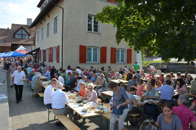D&#039;Schnitz fiire, Dorffest 2013